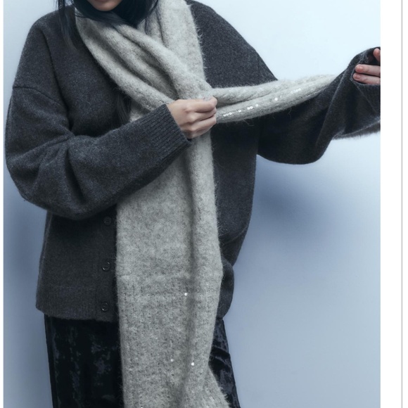 Zara light gray alpaca blend sequin embellished soft scarf wrap NWT - Picture 8 of 8